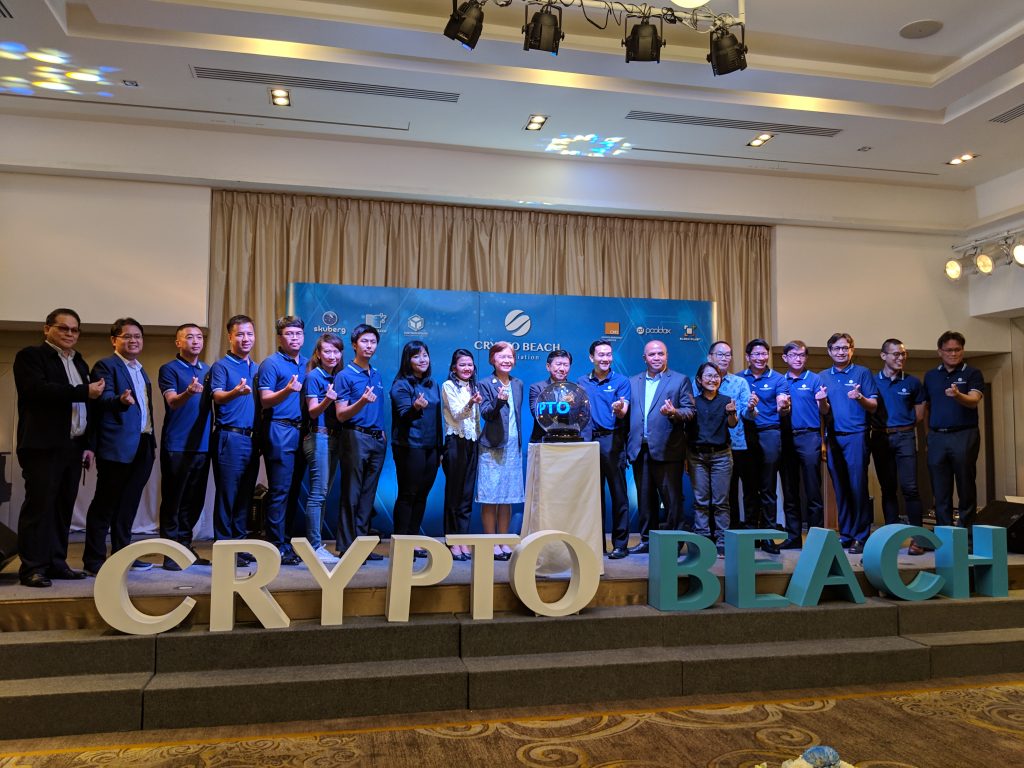  Crypto Beach  Blockchain  ...