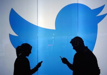 ชุมชนคริปโต Twitter เริ่มสงสัยเกี่ยวกับสถิติที่ดูเหมือนเข้าข้าง Bitcoin มากจนเกินไป