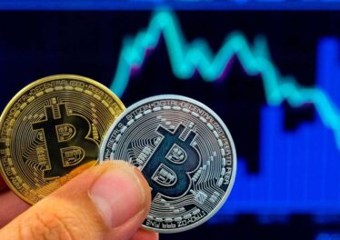 สัญญา Bitcoin Futures มูลค่ากว่า 157 ล้านดอลลาร์หมดลงแล้ว หรือราคาจะพุ่งแตะ $12,000 เร็วๆนี้