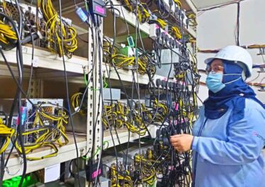 ตำรวจมาเลเซียจับกุมแก๊งขโมยไฟฟ้าขุด Bitcoin เสียหายกว่า 18 ล้านบาท