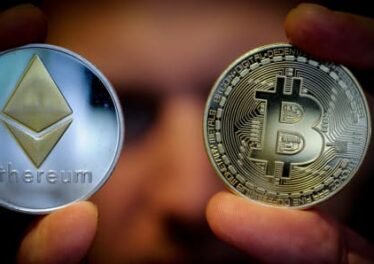 นักเทรดคริปโตเผยเหรียญ Altcoin ตัวนี้เตรียมให้ผลตอบแทนแซง Bitcoin และ Ethereum ในปี 2021