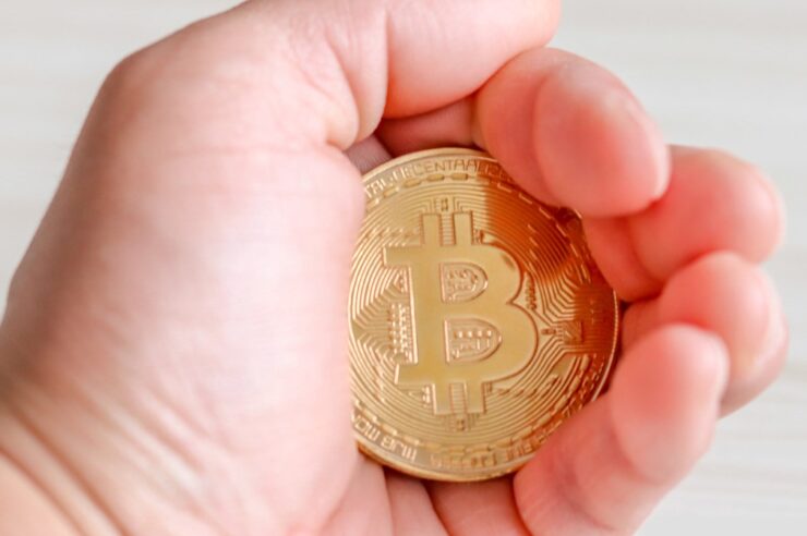 ใครยังถือ Bitcoin มาตั้งแต่ปี 2017 ยกมือขึ้น