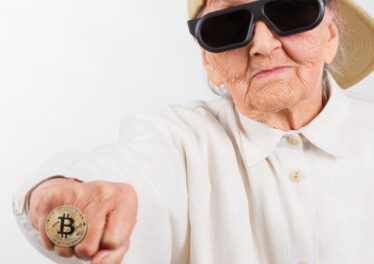 แก่ไปไม่จน? บริษัทแห่งหนึ่งเปิดตัวผลิตภัณฑ์ออมเงินเกษียณด้วย Bitcoin แล้ว