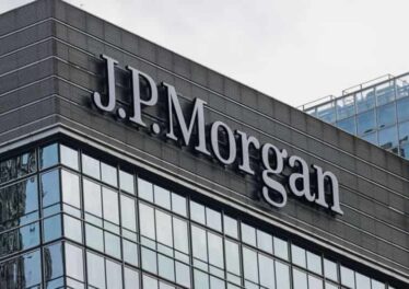 JPMorgan เตือน Bitcoin เป็นเครื่องมือป้องกันความเสี่ยงที่เชื่อถือได้น้อยที่สุด ราคาร่วงยับกว่า 20%