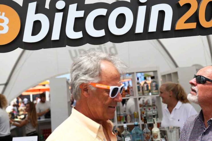 รายงานเผยผู้เข้าร่วมงานประชุม Bitcoin 2021 ได้รับเชื้อ COVID-19 หลาย 10 คน