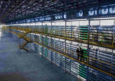 วิจัยใหม่ชี้ 55% ของแรงขุด Bitcoin บนเครือข่ายถูกควบคุมด้วยหน่วยงาน 11,000 แห่ง