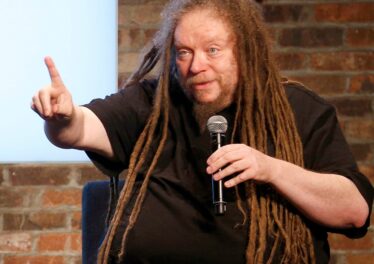 ผู้บุกเบิกเทคโนโลยี VR กล่าวเรียก Bitcoin ว่าเป็นโปรเจกต์แชร์ลูกโซ่