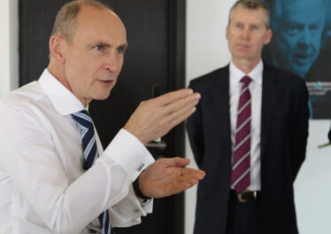 CEO ของ Devere Group คาดว่าปีนี้จะมีอีกอย่างน้อย 3 ประเทศที่ยอมรับ Bitcoin เป็นสกุลเงินถูกกฎหมาย