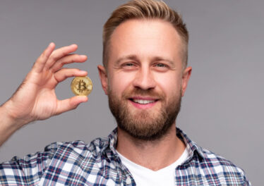 ผลสำรวจเผยคนหนุ่มสาวชาวรัสเซียมอง Crypto เป็นทางเลือกการลงทุนที่ดีในช่วงถูกคว่ำบาตร