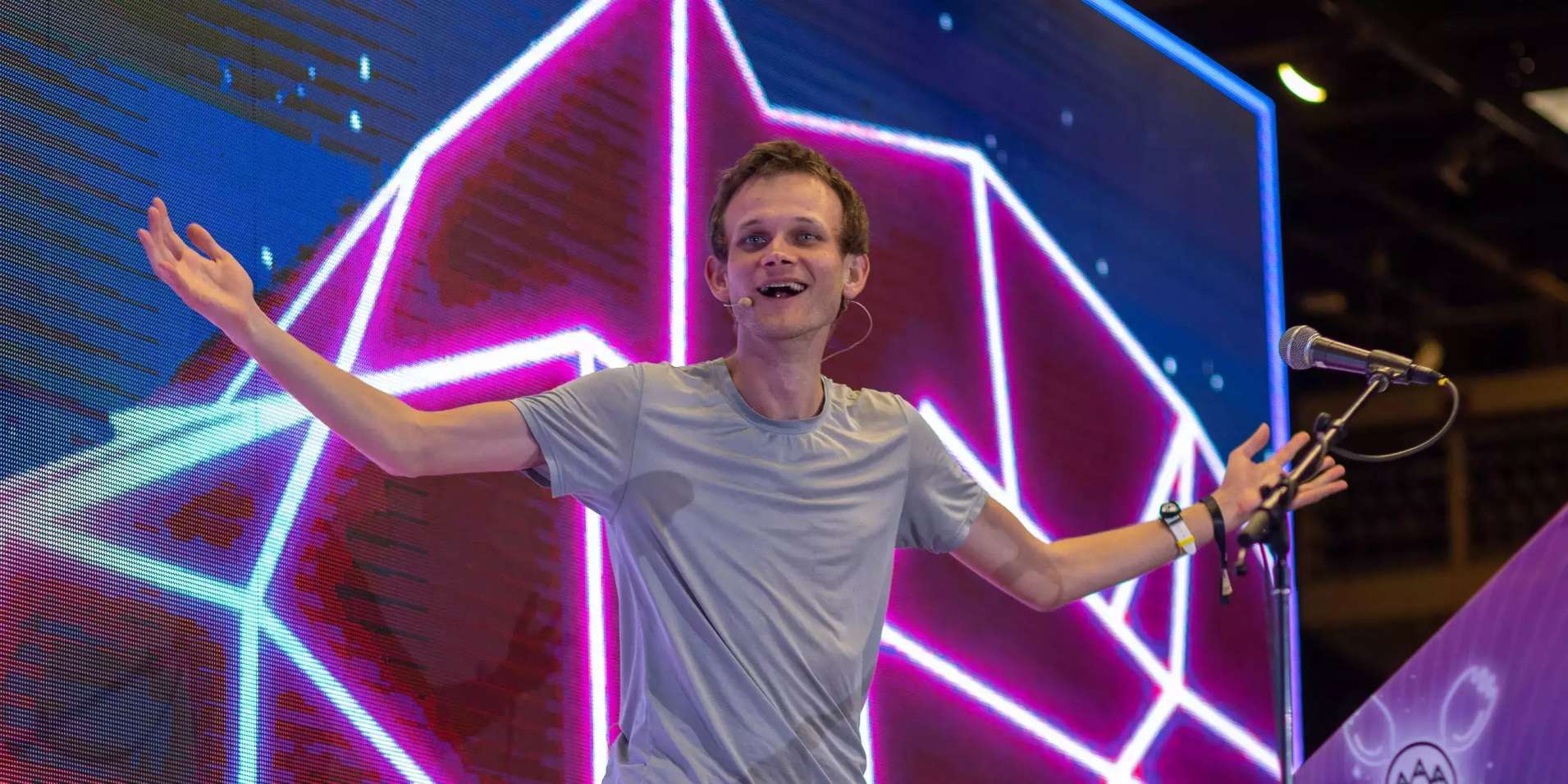 Vitalik Buterin Sells MKR After MakerDAO Founder Praises Solana - Archyde