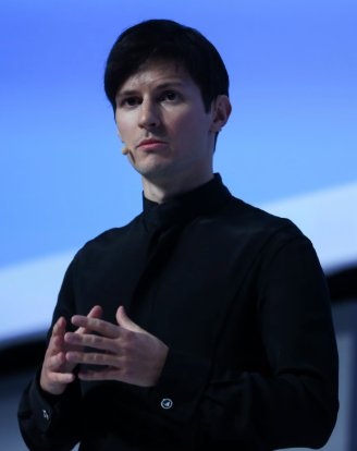 ภาพของ Pavel Durov ผู้ก่อตั้ง Telegram ขณะกำลังพูดในงานอีเวนต์