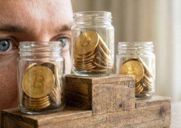 CryptoQuant จัดอันดับ ‘แพลตฟอร์มคริปโทฯ’ ที่โปร่งใสที่สุดเบอร์ 1 ของโลก ใครจะครองแชมป์?