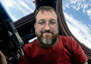 Charles Hoskinson เปรยบอกใบ้! โปรเจกต์ “Midnight” ใกล้เปิดตัวด้วยโพสต์ปริศนา