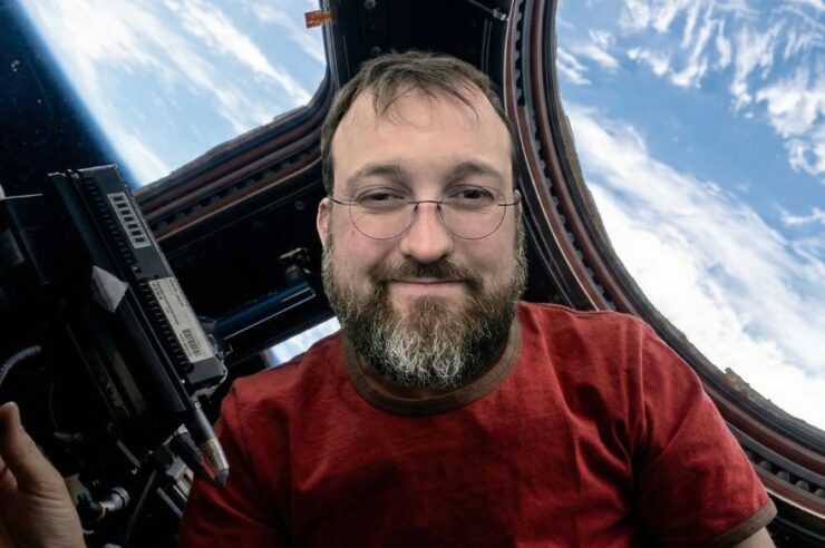 Charles Hoskinson เปรยบอกใบ้! โปรเจกต์ “Midnight” ใกล้เปิดตัวด้วยโพสต์ปริศนา