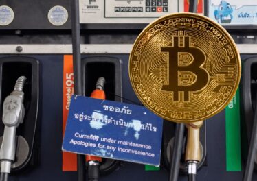 เทียบกราฟ Bitcoin ส่อเค้าซ้ำรอยวิกฤตน้ำมันเบนซินปี 2021