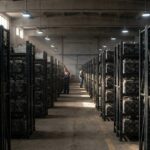 Hashrate Bitcoin ลดลงครั้งแรกในรอบ 6 ปี นักขุดหันโยกทรัพยากรไปลงทุน AI