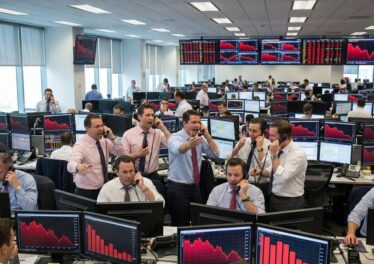 ดาวโจนส์ฟิวเจอร์ดิ่งกว่า 4,000 จุดจากจุดสูงสุด คริปโตเสี่ยงโดนล้างพอร์ตระลอกใหญ่