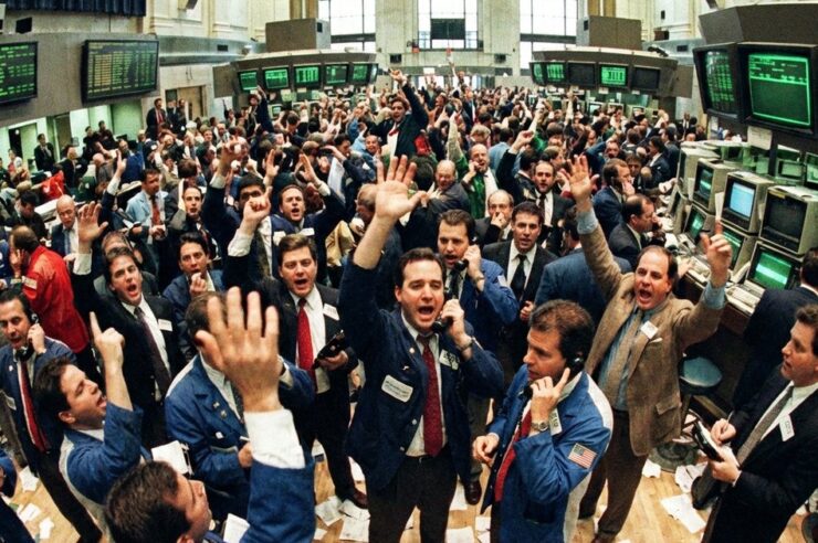 ETH ทะลุกรอบ $2,130 ที่กดมานาน 4 สัปดาห์ พุ่งกว่า 5% โวลุ่มเดือดแตะ $27 พันล้าน