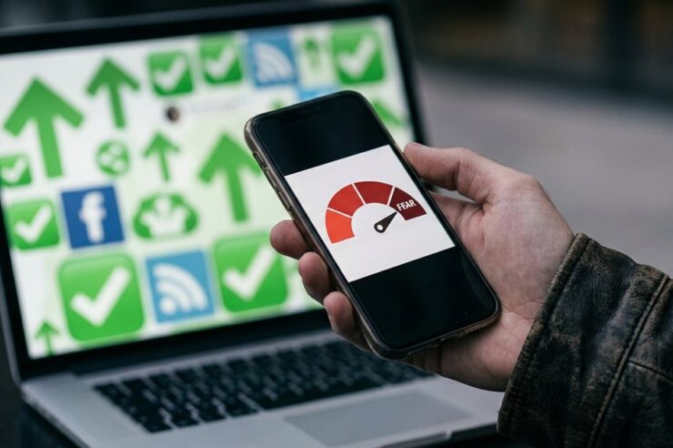 เตือนภัย! ข้อมูลชี้ "กลัวสุดขีด" แต่ชุมชนคริปโตตะโกน "ขึ้นแน่" ใครโกหกคุณอยู่?