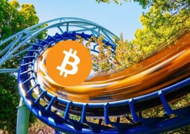 ตลาดผันผวนหนัก Bitcoin ดิ่งหลุด $65,000 ก่อนฟื้นกลับจุดเดิม