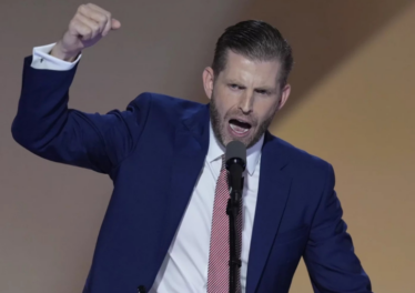 เดือดจัด! ลูกทรัมป์ซัดธนาคาร ‘ขายชาติ’ ขวางคนอเมริกันรวย ปมกีดกันดอกเบี้ย Stablecoin