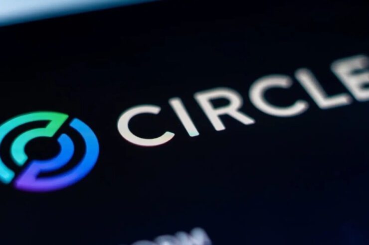 USDC แซง USDT ครั้งแรกในรอบ 6 ปี ดันหุ้น Circle พุ่งกว่า 100%