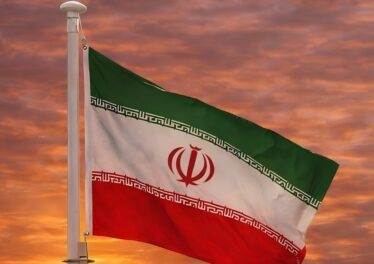 อิหร่านประกาศแก้แค้น! น้ำมัน Brent พุ่งใกล้ $103 หวั่นสงครามพลังงานลุกลาม