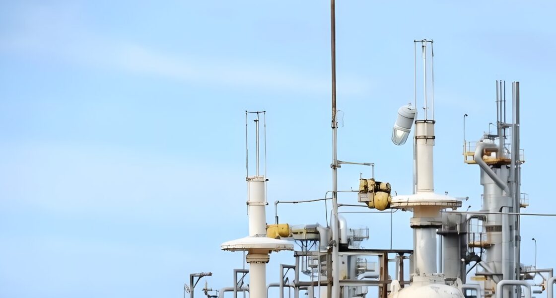 อิหร่านถล่มโรง LNG กาตาร์ ก๊าซโลกหายกว่า 17% ราคาพุ่ง BTC ดิ่งตาม