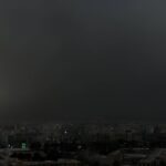 อิสราเอลถล่มโรงกลั่นอิหร่าน ฝนสีดำตกทั่วเมือง ตลาดคริปโตสั่นหนัก