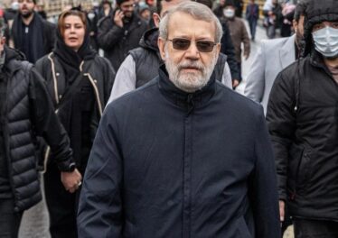 อิสราเอลอ้างถล่มสังหารหัวหน้าความมั่นคงอิหร่านสำเร็จ ตะวันออกกลางเดือดอีกรอบ