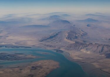 น้ำมันทะลุ $100 หลังอิหร่านปิดช่องแคบฮอร์มุซ หุ้นญี่ปุ่นดิ่งกว่า 4%