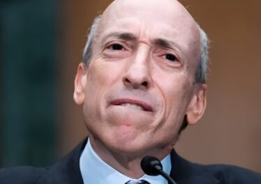 ก.ล.ต. สหรัฐฯ ชอร์ต XRP ก่อนฟ้อง Ripple เอง? ทฤษฎีสมคบคิดที่คนไทยต้องรู้