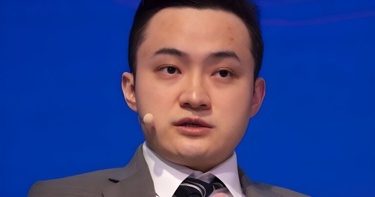 ทุ่มหนักมาก! TRON DAO อัดฉีดกองทุน AI จาก $100 ล้านเป็น $1 พันล้าน จะเปลี่ยนเกมได้จริงไหม?