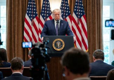 ขู่หนักมาก! สหรัฐฯ จ่อตัด LNG ให้ EU หากไม่ยอมลงนามดีลการค้า ตลาดโลกจะรอดไหม?