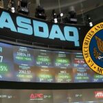 กระหึ่มวอลล์สตรีท! ก.ล.ต. สหรัฐฯ ไฟเขียว Nasdaq เปิดเทรดหุ้นและ ETF ในรูปแบบโทเคนบนบล็อกเชน