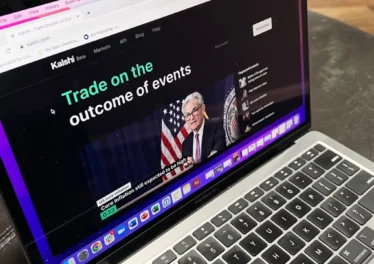 Wall Street เตรียมเปิดตัว ETF ตลาดคาดการณ์ผลเลือกตั้งสหรัฐฯ เป็นครั้งแรก