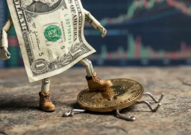 Bitcoin เสี่ยงแตะจุดต่ำสุด หลังดอลลาร์แข็งค่าจ่อทะลุระดับสูงสุดในรอบปี