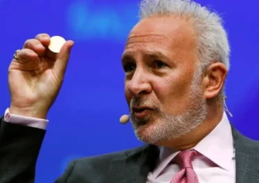 Peter Schiff ชี้ MicroStrategy เป็นแชร์ลูกโซ่ พร้อมท้า Michael Saylor ดีเบต