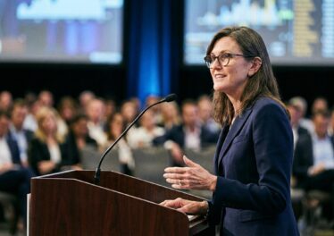 ARKB ของ ARK Invest ซื้อ Bitcoin สุทธิ $34 ล้าน ขณะ ETF โดยรวมเริ่มหยุดเทขาย