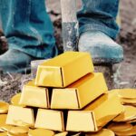 เศรษฐีส้มหล่นขุดสระพบขุมทรัพย์ทอง 28 ล้านบาท