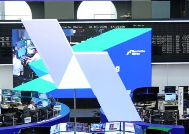 Deutsche Boerse ลงทุน $200 ล้านใน Kraken หลังมูลค่าร่วง 33% และแผน IPO ถูกระงับ