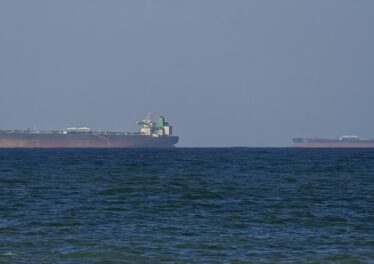 นักลงทุนเดิมพัน $760 ล้านคาดน้ำมันร่วง ก่อนอิหร่านประกาศเปิดช่องแคบฮอร์มุซ 20 นาที