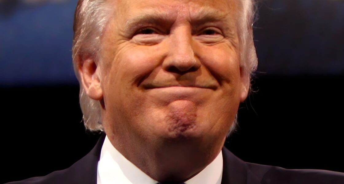 Trump เชื่อตกลงกับอิหร่านได้ภายในพรุ่งนี้ พร้อมเตือนถล่มโรงไฟฟ้าหากล้มเหลว