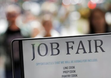 ตัวเลขว่างงานสหรัฐสูงกว่าคาด หนุนโอกาส Fed ลดดอกเบี้ยเร็วขึ้น