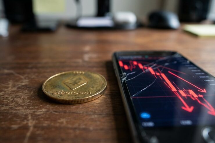 เทรดเดอร์ขาย ETH ก่อนราคาพุ่ง แล้วเปิด Long น้ำมันก่อนดิ่ง ขาดทุนรวม $618,500