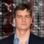 เจ้าพ่อชอร์ตเซล Michael Burry ชี้ฟองสบู่กำลังจะแตก หวั่น AI ซ้ำรอยวิกฤตดอทคอม