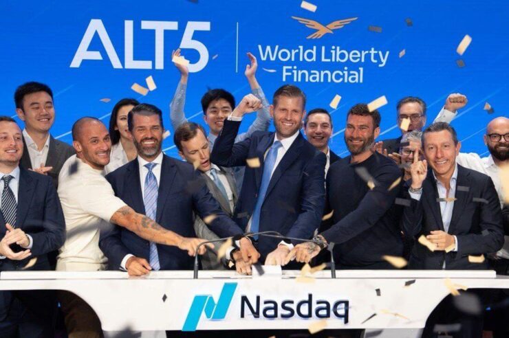 บริษัทลูกทรัมป์ลั่นอย่าเรียกคลังสำรอง WLFI ให้เรียกว่า “AI Financial”