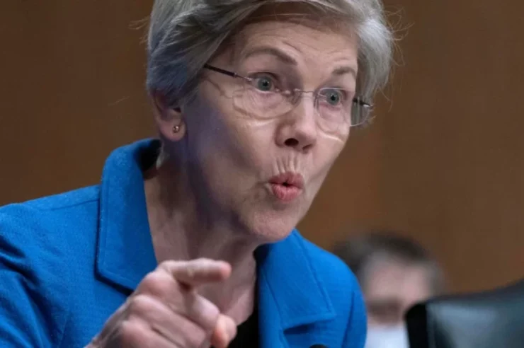 Elizabeth Warren กล่าวหาหน่วยงานกำกับดูแลของสหรัฐอเมริกาว่าอนุมัติธนาคาร Crypto ที่ไร้คุณสมบัติ