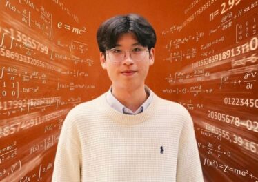 ‘พอล ตนุภัทร’ เด็กไทยใน Oxford ผู้ใช้ตรรกะยุค AI แก้โจทย์คณิตที่โลกค้างคามากว่า 20 ปี