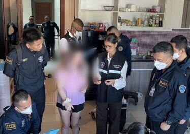 ไทยส่งตัวเจ้าแม่ “แชร์ลูกโซ่คริปโตหมื่นล้าน” ขึ้นศาลสหรัฐฯ หลังถูกรวบคาคอนโดภูเก็ต 
